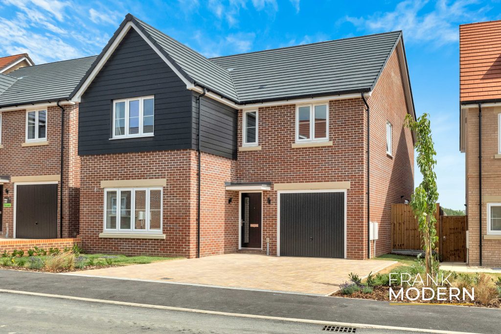 Keeper Hill Drive, Hampton Heights, PE7