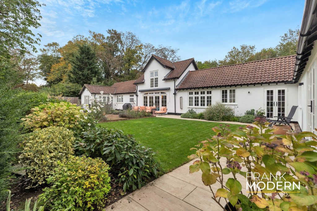 Oundle Road, Orton Longueville, PE2